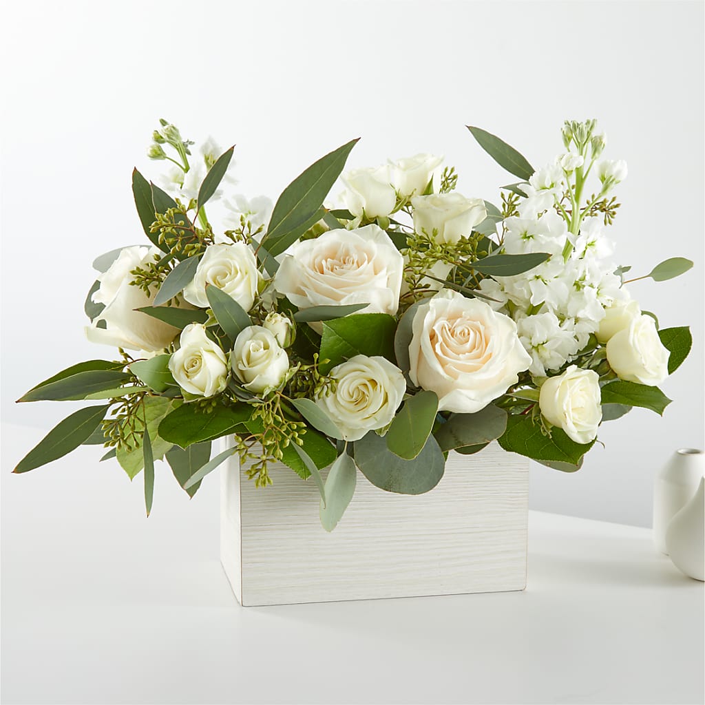 Fresh Linen Box Bouquet – Oopsie Daisy Florist, Raeford NC