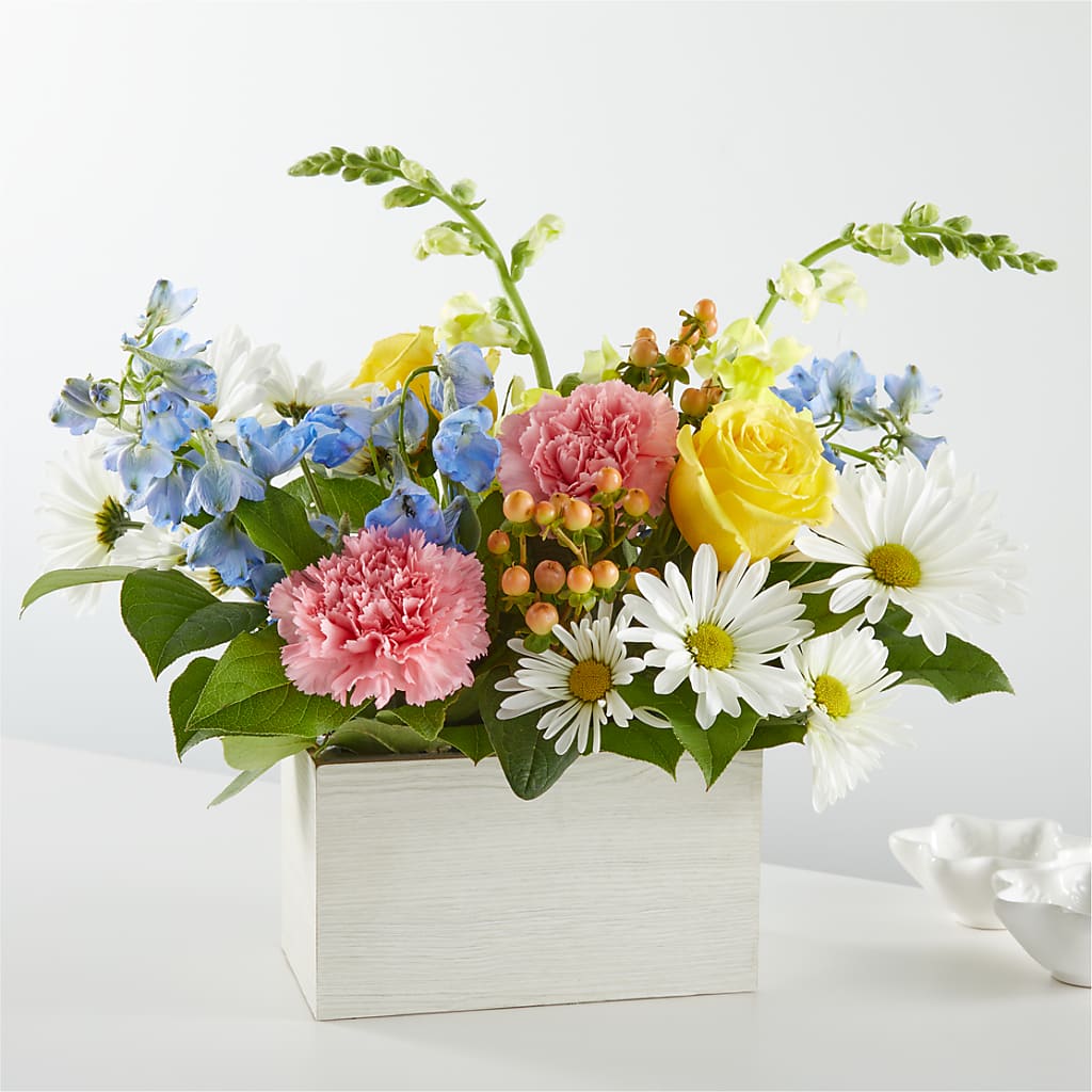 Sun Salutation Box Bouquet – Oopsie Daisy Florist, Raeford NC