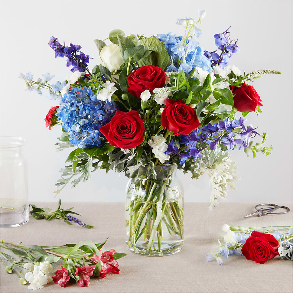 Star Spangled - A Florist Original – Oopsie Daisy Florist, Raeford NC