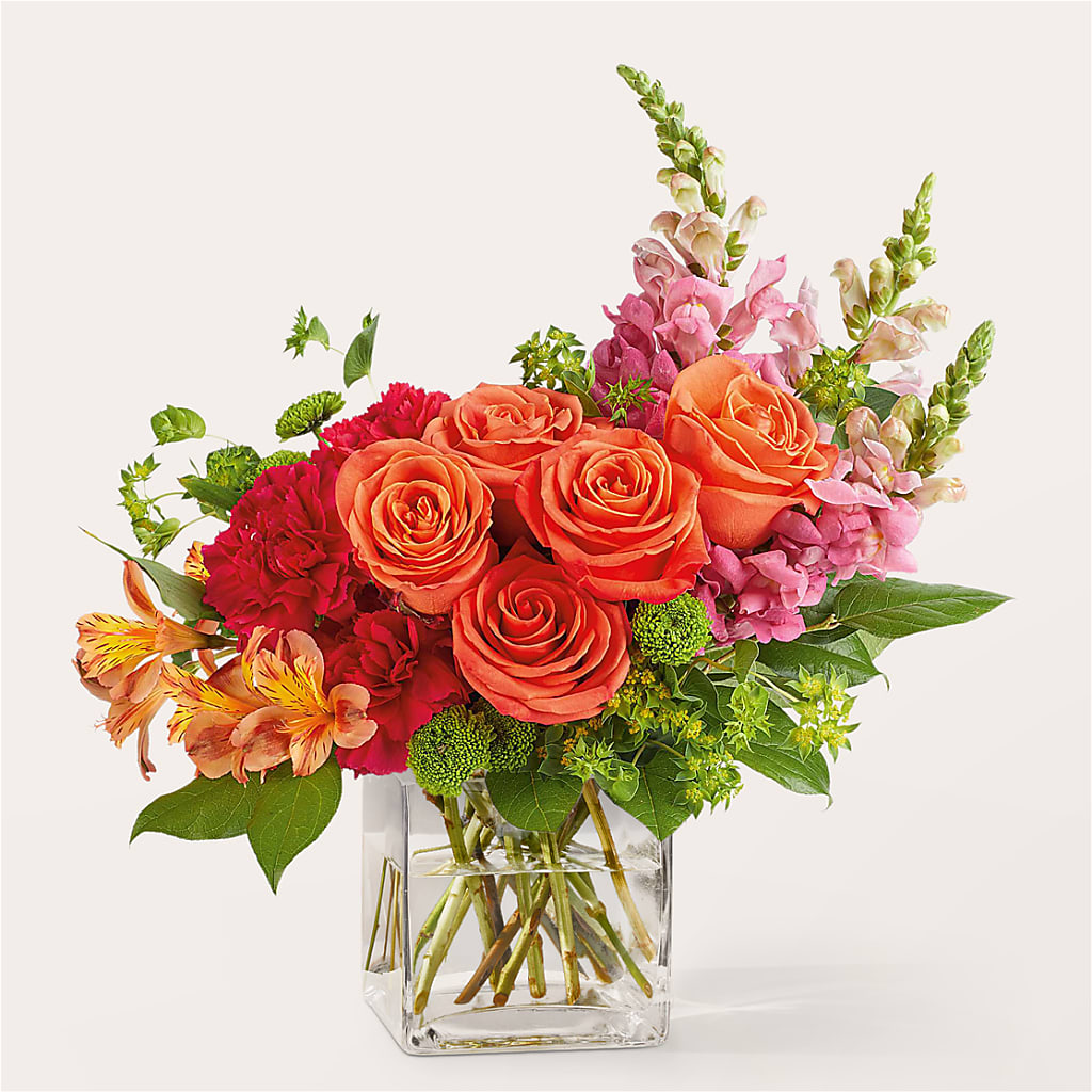Cosmopolitan Bouquet – Oopsie Daisy Florist, Raeford NC