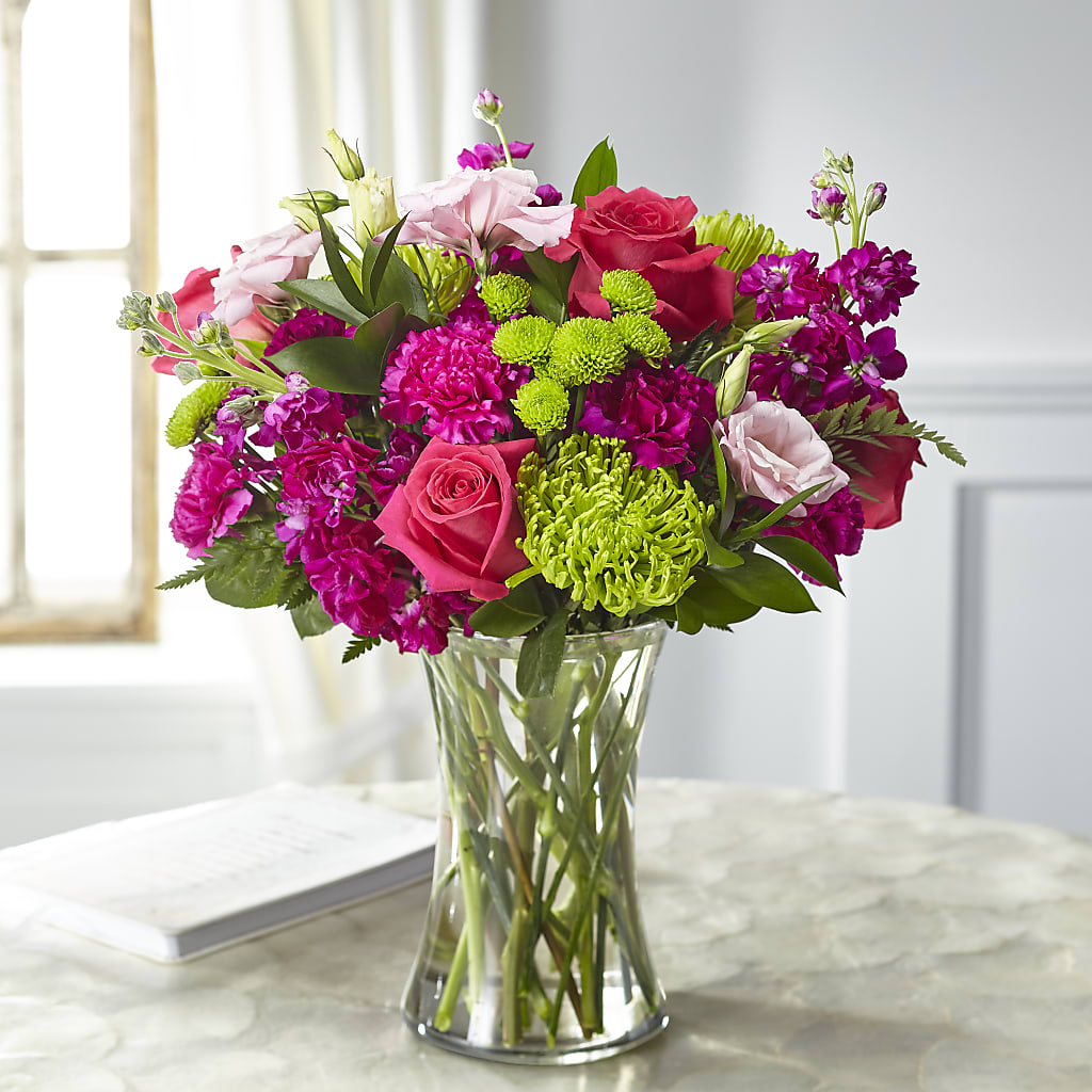 Everlasting Embrace Bouquet – Oopsie Daisy Florist, Raeford NC
