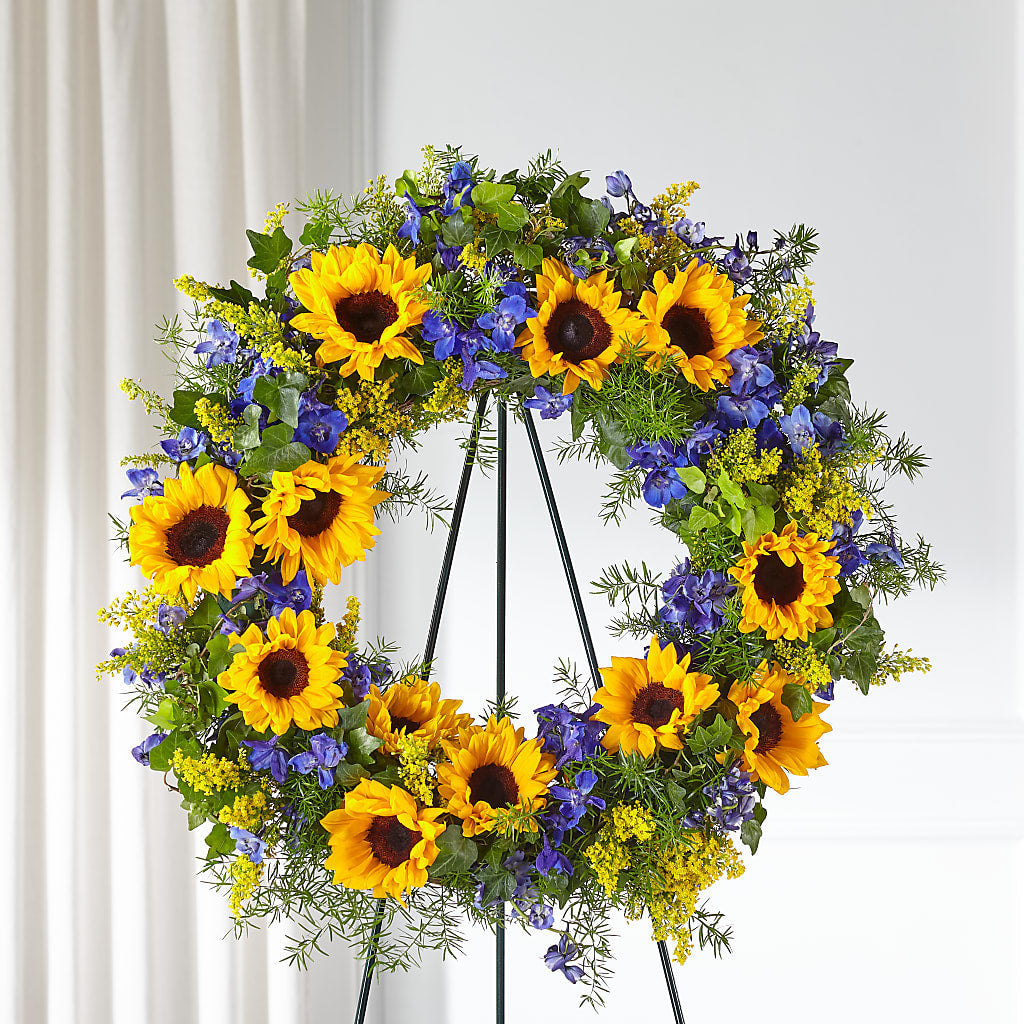 Bright Rays Wreath – Oopsie Daisy Florist, Raeford NC