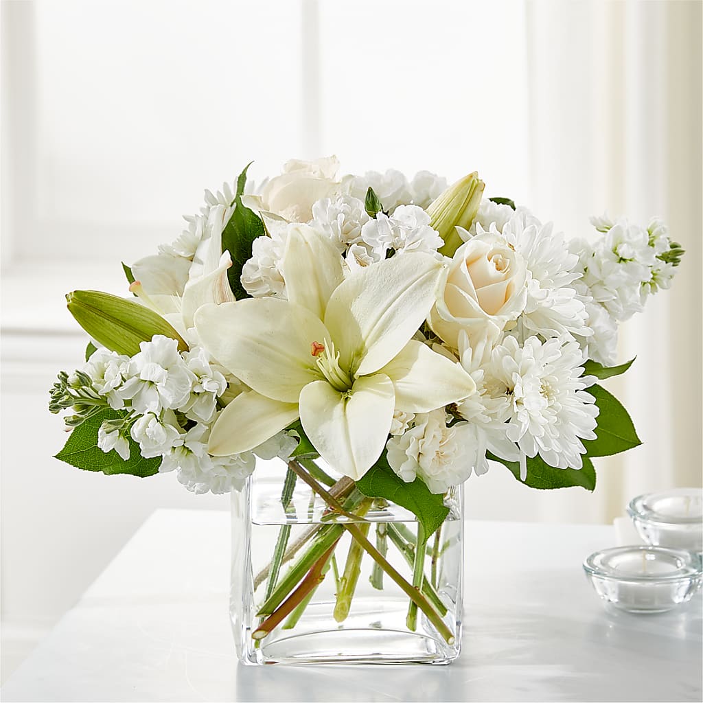Gentle Breeze Bouquet – Oopsie Daisy Florist, Raeford NC