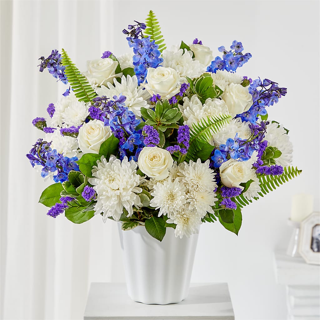 Hold Dear Tabletop Basket – Oopsie Daisy Florist, Raeford NC