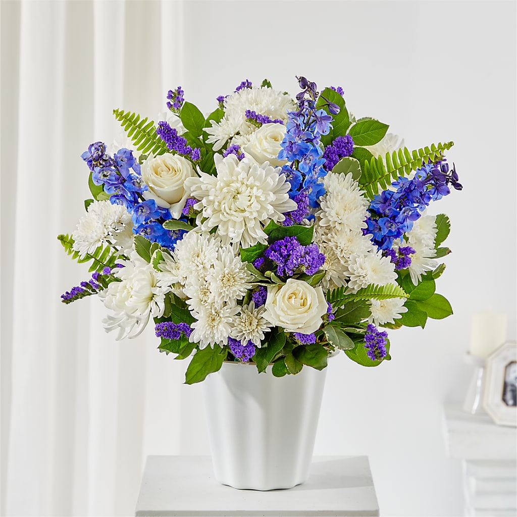 Hold Dear Tabletop Basket – Oopsie Daisy Florist, Raeford NC