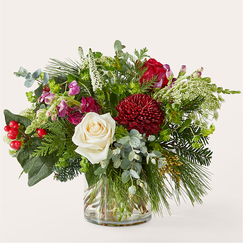 Cranberry Fizz Bouquet – Oopsie Daisy Florist, Raeford NC