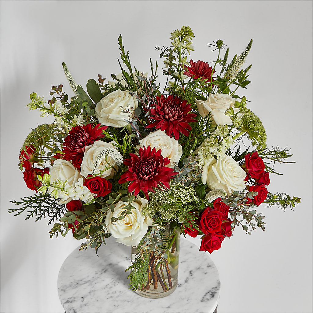Favorite Traditions Bouquet – Oopsie Daisy Florist, Raeford NC