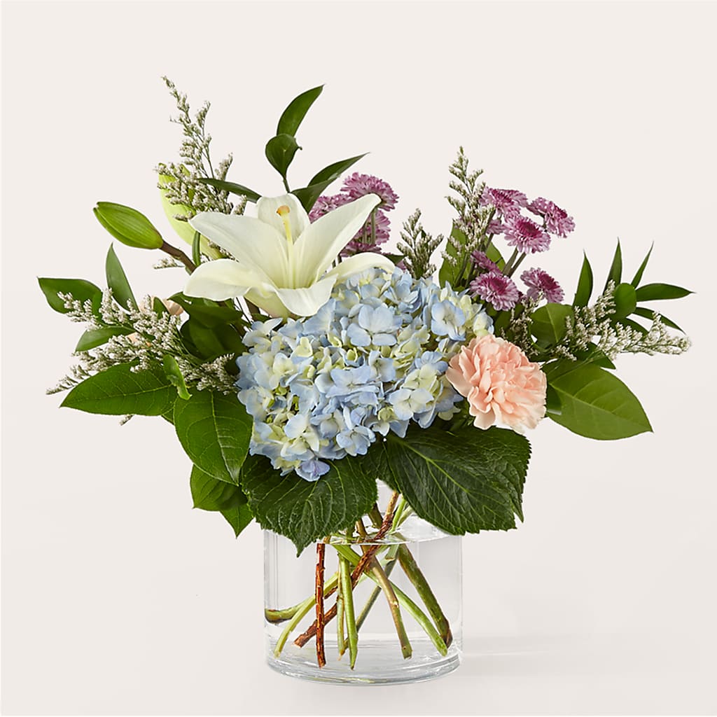 Slow Mornings Bouquet – Oopsie Daisy Florist, Raeford NC