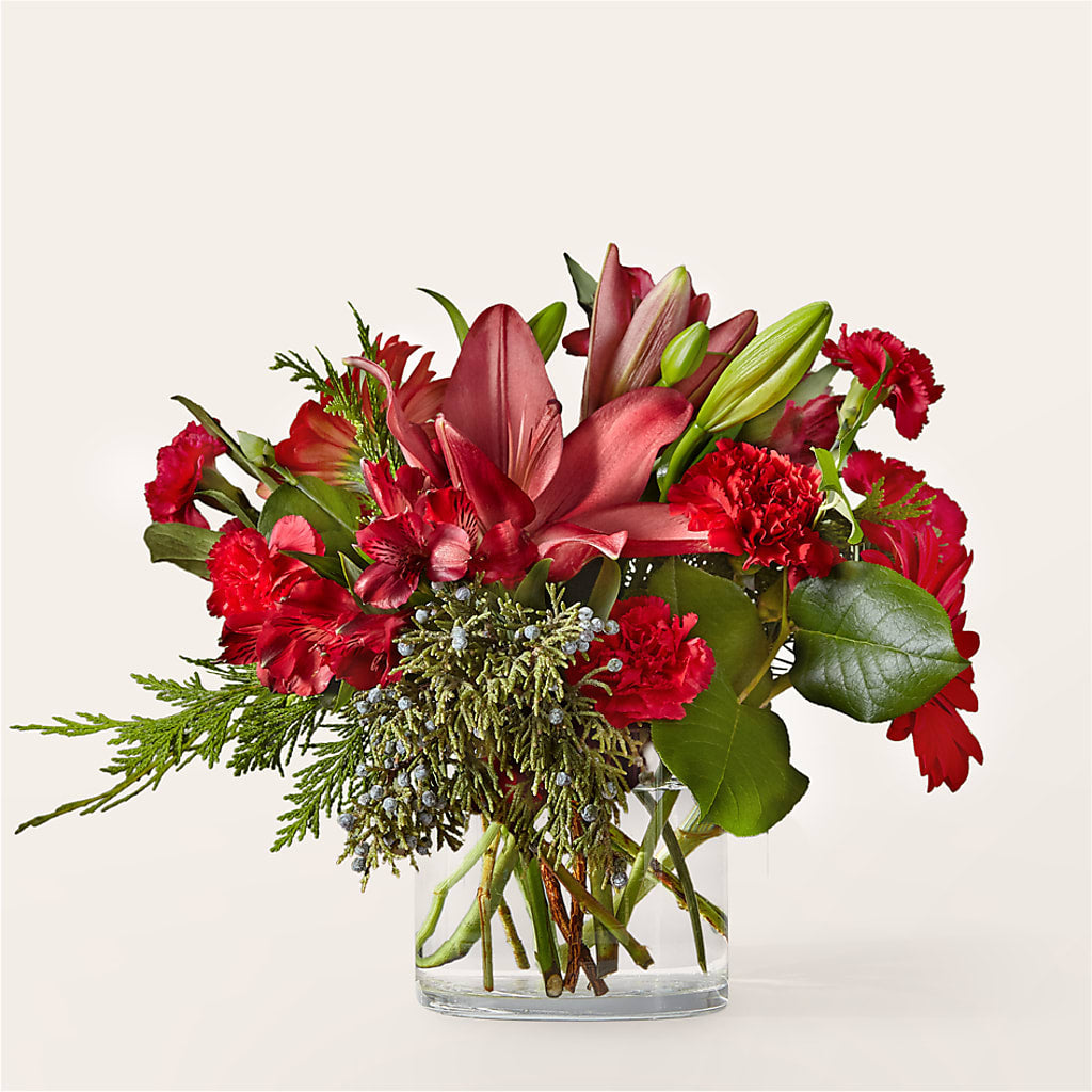 Friendsmas Bouquet – Oopsie Daisy Florist, Raeford NC
