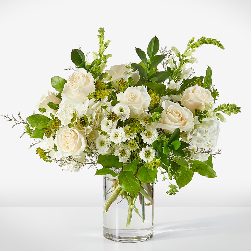 Hint of Vanilla Bouquet – Oopsie Daisy Florist, Raeford NC
