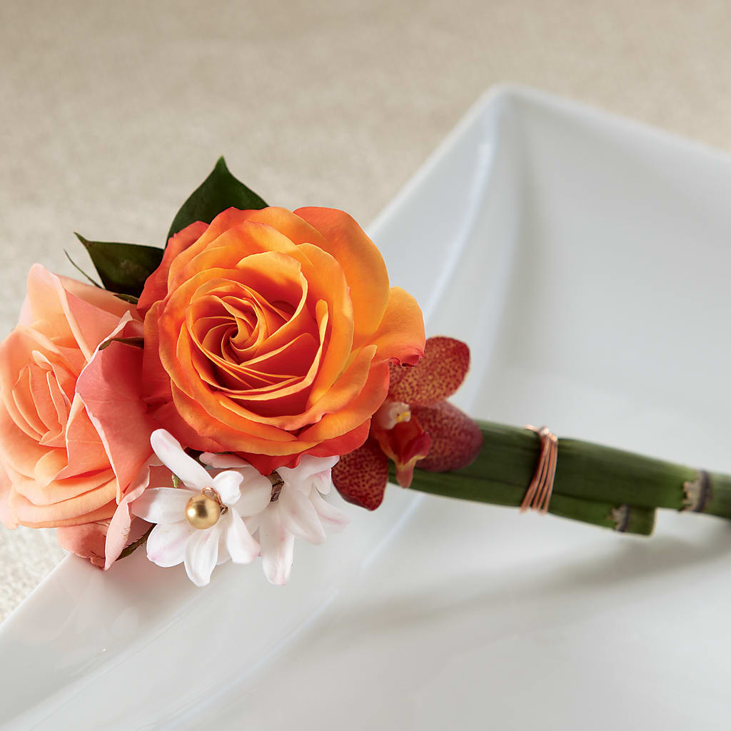 Sunset Dream Boutonniere – Oopsie Daisy Florist, Raeford NC