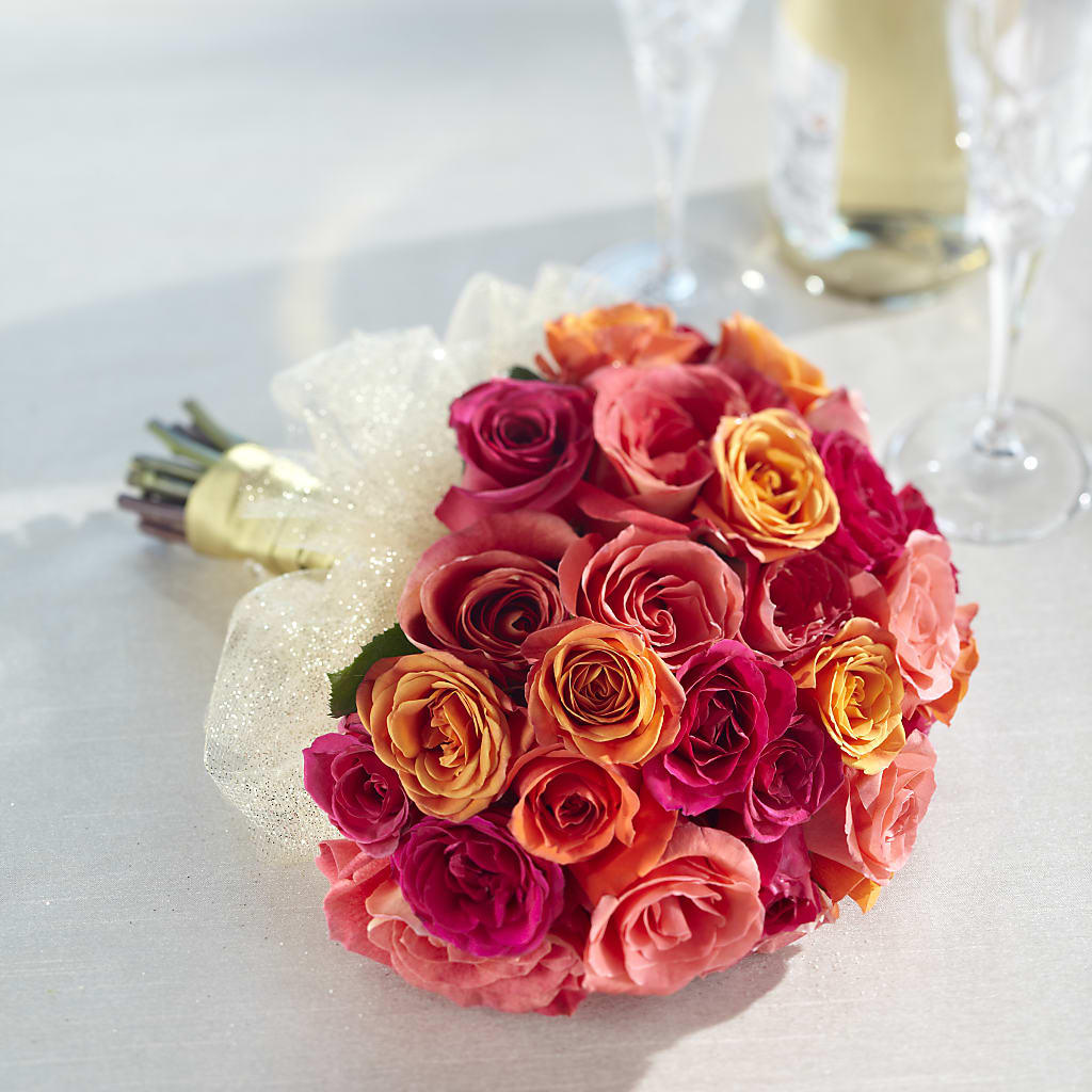 Sweet Roses Bouquet – Oopsie Daisy Florist, Raeford NC