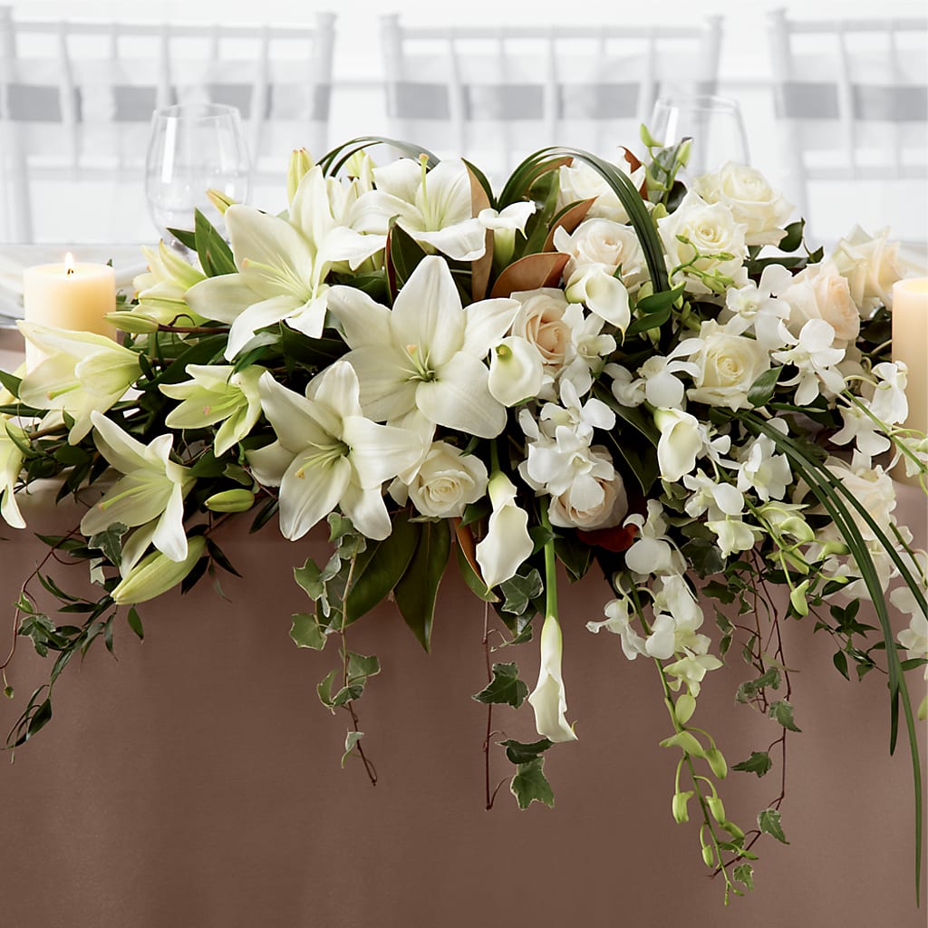 White Linen Arrangement – Oopsie Daisy Florist, Raeford NC