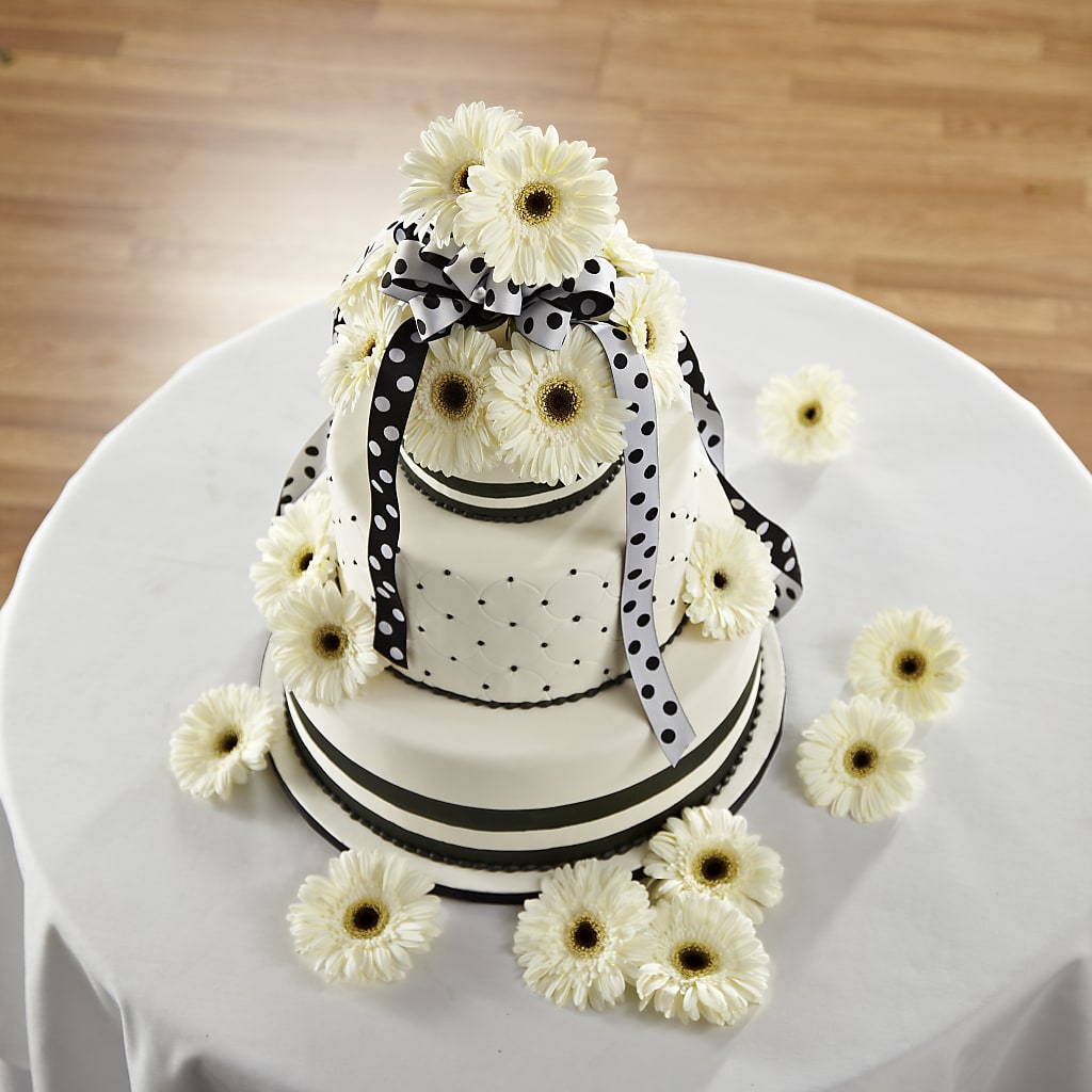 Simple Sophistication Cake Décor – Oopsie Daisy Florist, Raeford NC
