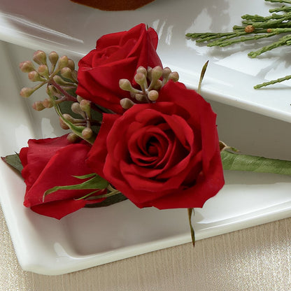 Red Spray Rose Boutonniere –  Oopsie Daisy Florist, Raeford NC